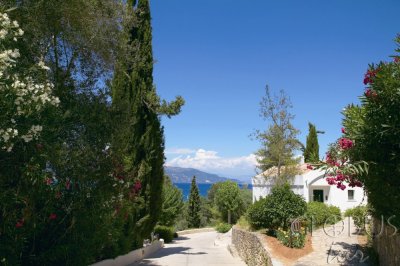 Греция. Отель Daphnila Bay Thalasso. Family Bungalow