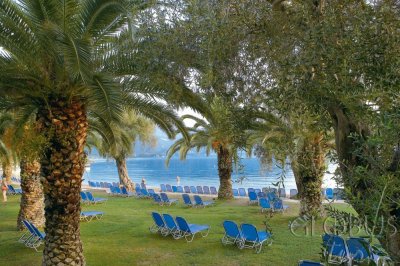 Греция. Отель Daphnila Bay Thalasso. Пляж